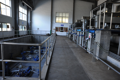 離心機(jī)供料泵3.jpg 離心機(jī)供料泵3.jpg